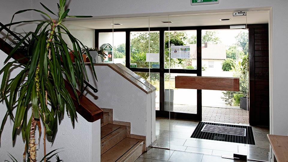 Hofmark Brauereigasthof Hotel Lenting Bagian luar foto