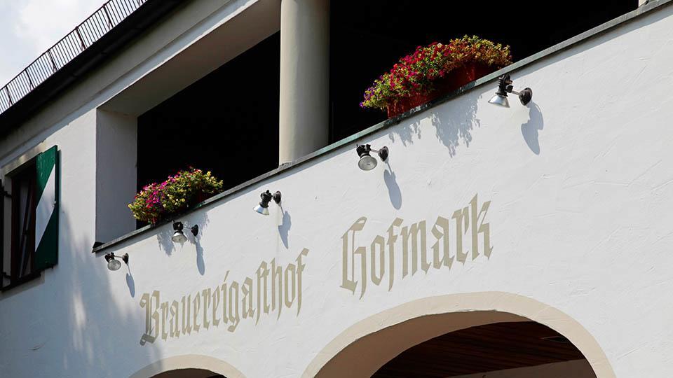 Hofmark Brauereigasthof Hotel Lenting Bagian luar foto