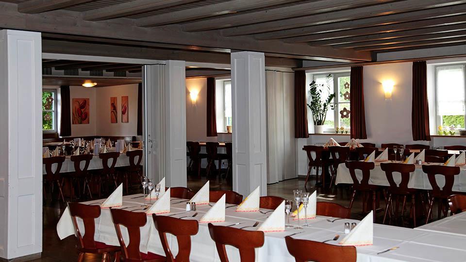 Hofmark Brauereigasthof Hotel Lenting Bagian luar foto